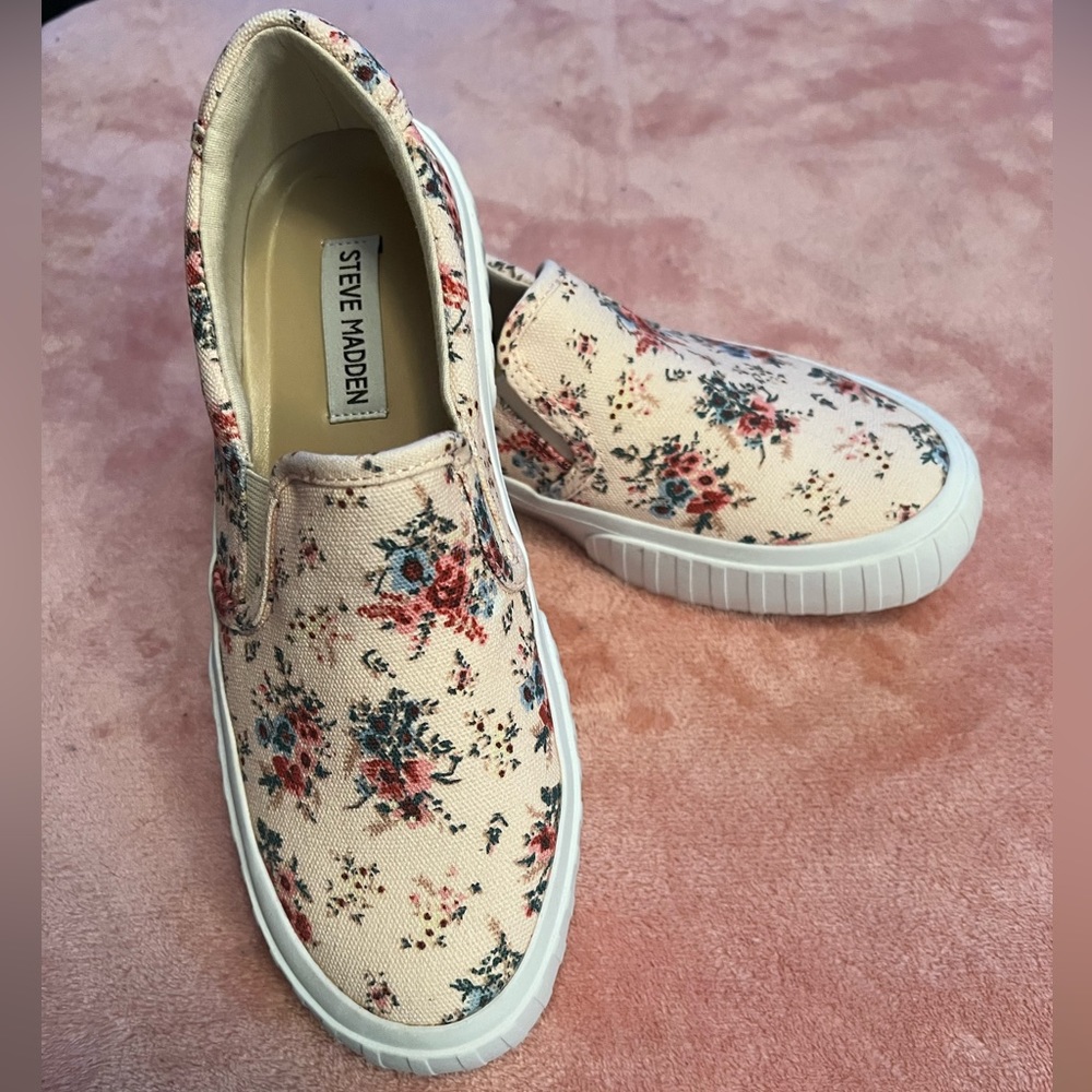 Steve Madden Floral Sneakers